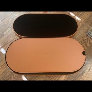 Dyson airwarp full set of attachments and box